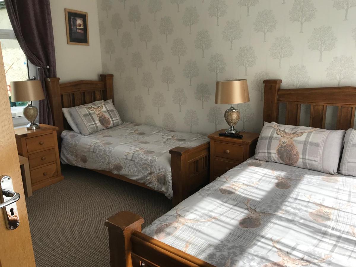 Bed and Breakfast Campfield House Форт-Уильям Экстерьер фото